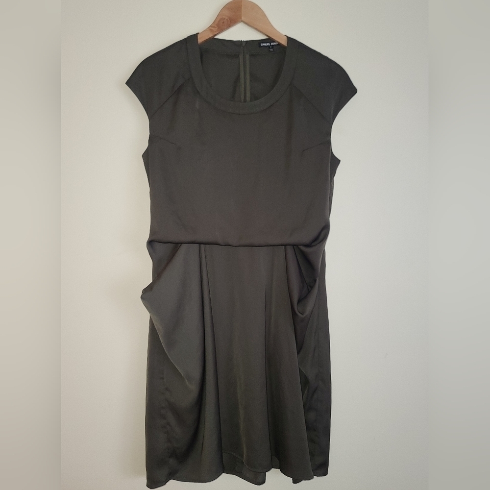 Samuel Dong spring drapey dress size s in olive.